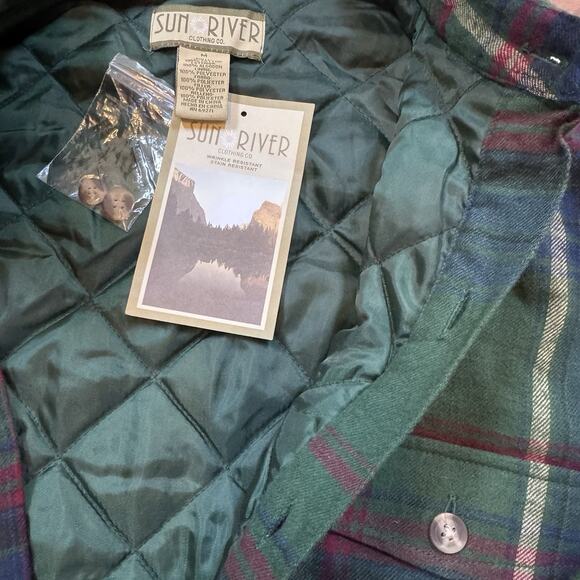 Sun River Plaid Quilted Flannel Shacket Jacket Green Blue Red Size M NWT - Picture 3 of 10